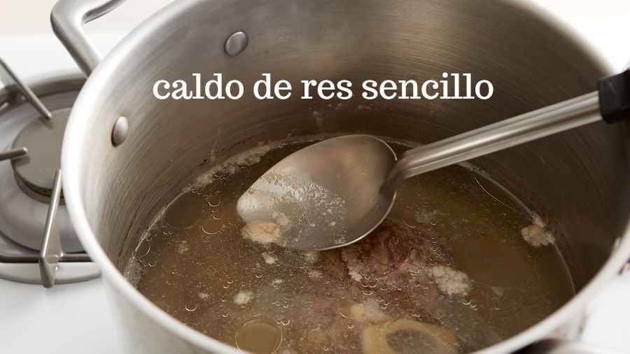 caldo de res sencillo